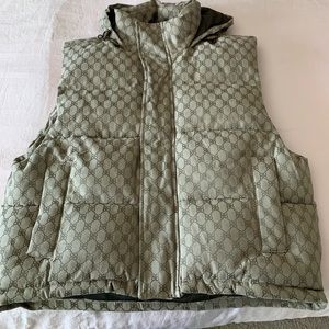 Men puffy vest